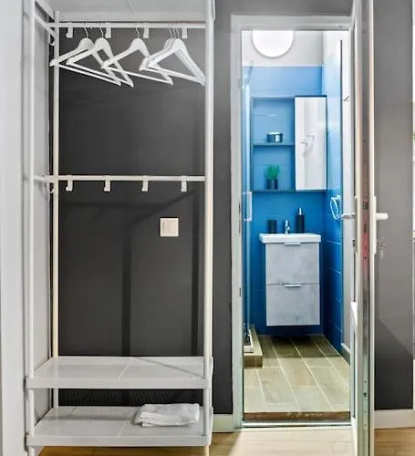 Old Town Cozy 322 شقة